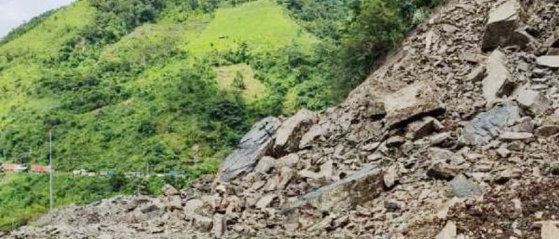 A landslide at Kotlen blocked vehicular movement along NH-37 on August 28.